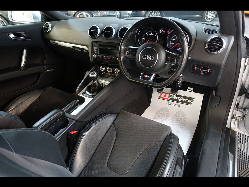 Audi TT 2.0 TDI Black Edition Coupe 3dr Diesel Manual quattro Euro 5 (170 ps)