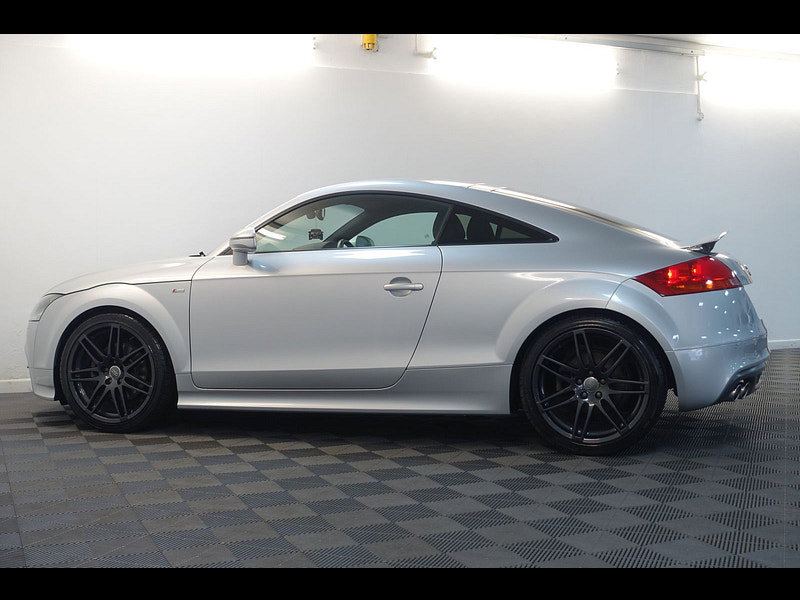 Audi TT 2.0 TDI Black Edition Coupe 3dr Diesel Manual quattro Euro 5 (170 ps)