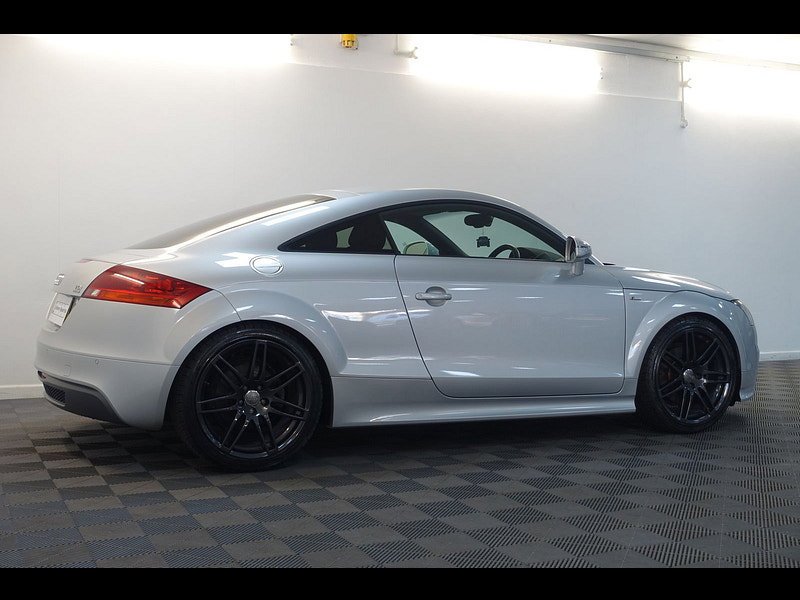 Audi TT 2.0 TDI Black Edition Coupe 3dr Diesel Manual quattro Euro 5 (170 ps)