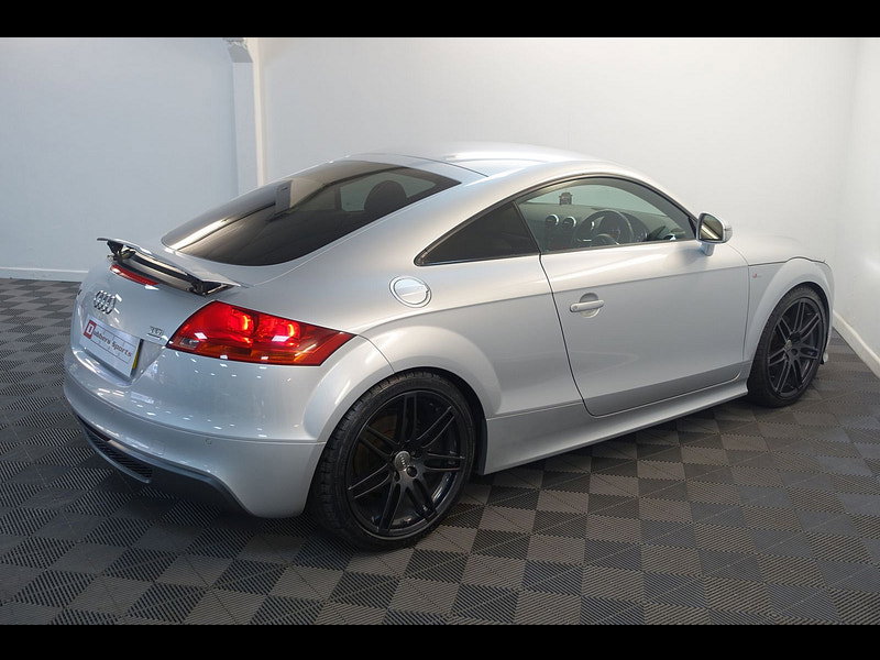 Audi TT 2.0 TDI Black Edition Coupe 3dr Diesel Manual quattro Euro 5 (170 ps)