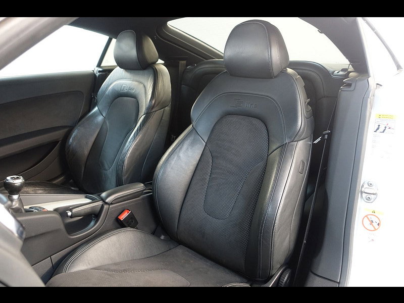 Audi TT 2.0 TDI Black Edition Coupe 3dr Diesel Manual quattro Euro 5 (170 ps)