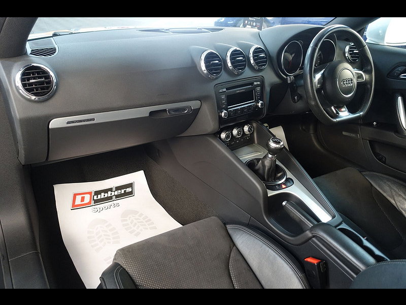 Audi TT 2.0 TDI Black Edition Coupe 3dr Diesel Manual quattro Euro 5 (170 ps)