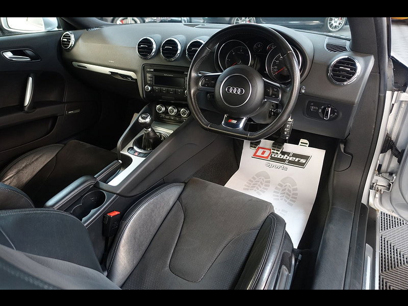 Audi TT 2.0 TDI Black Edition Coupe 3dr Diesel Manual quattro Euro 5 (170 ps)