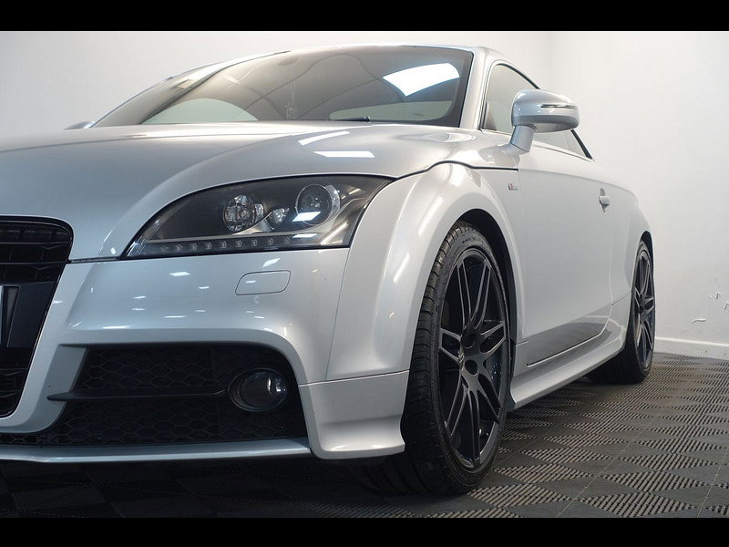 Audi TT 2.0 TDI Black Edition Coupe 3dr Diesel Manual quattro Euro 5 (170 ps)