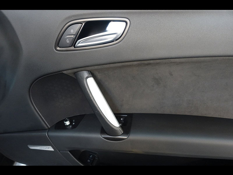 Audi TT 2.0 TDI Black Edition Coupe 3dr Diesel Manual quattro Euro 5 (170 ps)