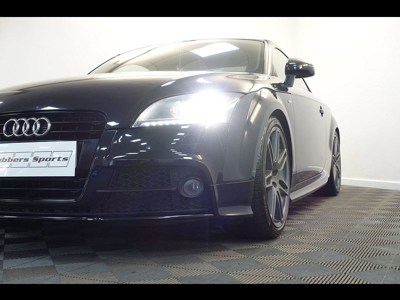 Audi TT 2.0 TFSI Black Edition Coupe 3dr Petrol Manual Euro 5 (s/s) (211 ps)
