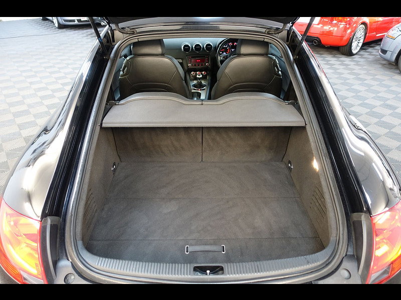 Audi TT 2.0 TFSI Black Edition Coupe 3dr Petrol Manual Euro 5 (s/s) (211 ps)