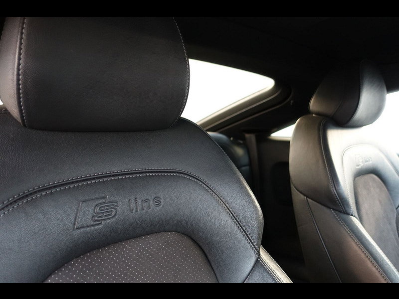 Audi TT 2.0 TFSI Black Edition Coupe 3dr Petrol Manual Euro 5 (s/s) (211 ps)