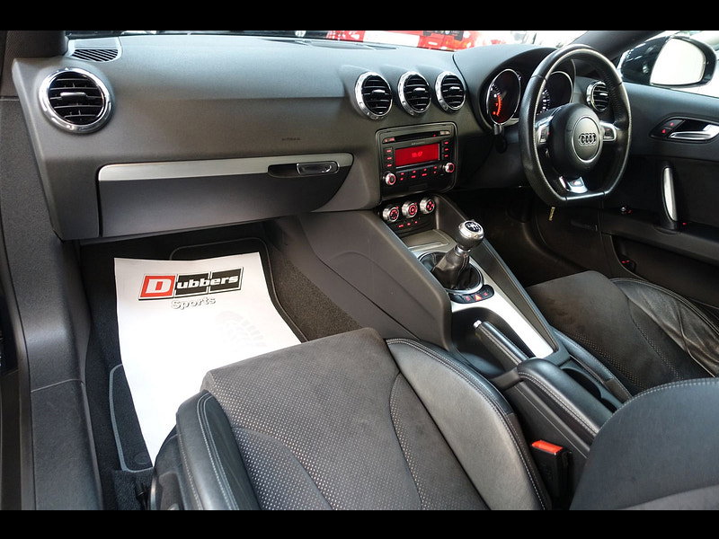 Audi TT 2.0 TFSI Black Edition Coupe 3dr Petrol Manual Euro 5 (s/s) (211 ps)