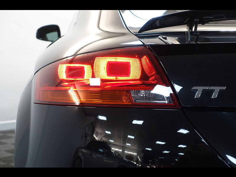 Audi TT 2.0 TFSI Black Edition Coupe 3dr Petrol Manual Euro 5 (s/s) (211 ps)