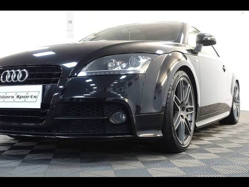 Audi TT 2.0 TFSI Black Edition Coupe 3dr Petrol Manual Euro 5 (s/s) (211 ps)