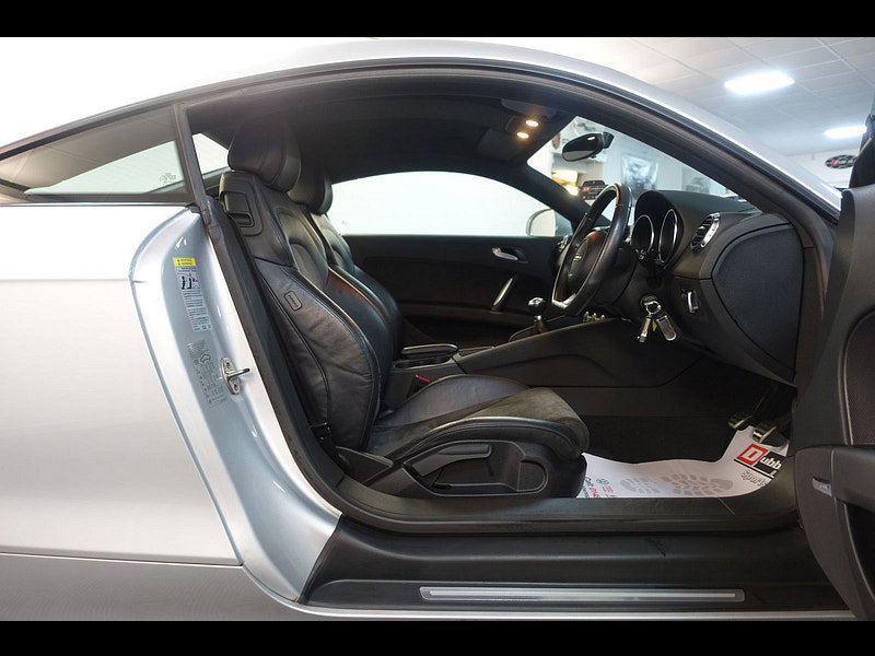 Audi TT 2.0 TFSI Coupe 3dr Petrol Manual Euro 4 (200 ps)