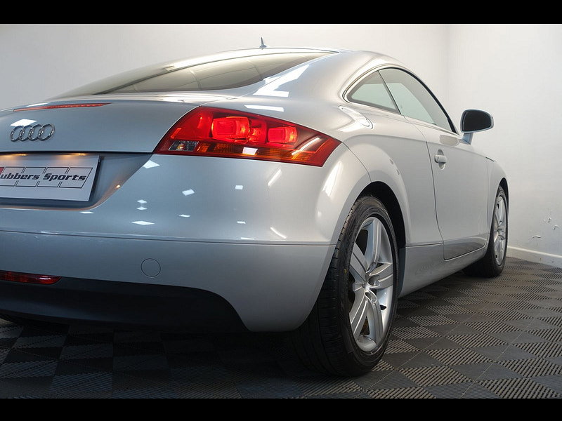 Audi TT 2.0 TFSI Coupe 3dr Petrol Manual Euro 4 (200 ps)