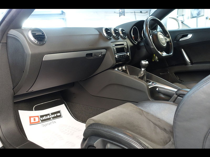 Audi TT 2.0 TFSI Coupe 3dr Petrol Manual Euro 4 (200 ps)