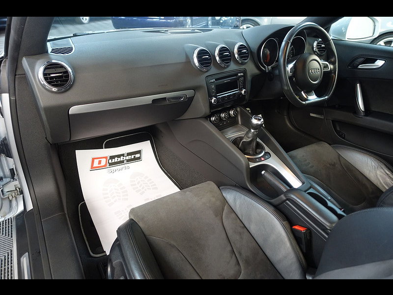 Audi TT 2.0 TFSI Coupe 3dr Petrol Manual Euro 4 (200 ps)