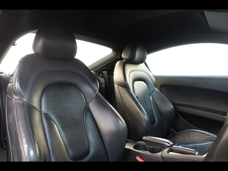Audi TT 3.2 TFSI V6 3dr Petrol S Tronic quattro Euro 4 (250 ps)