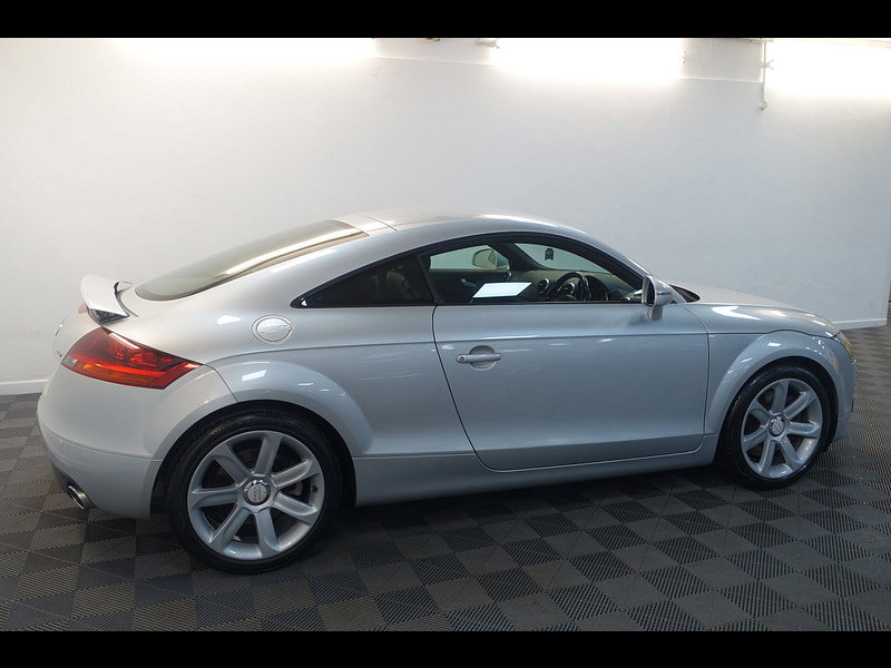 Audi TT 3.2 TFSI V6 3dr Petrol S Tronic quattro Euro 4 (250 ps)