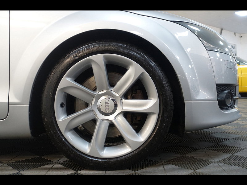 Audi TT 3.2 TFSI V6 3dr Petrol S Tronic quattro Euro 4 (250 ps)