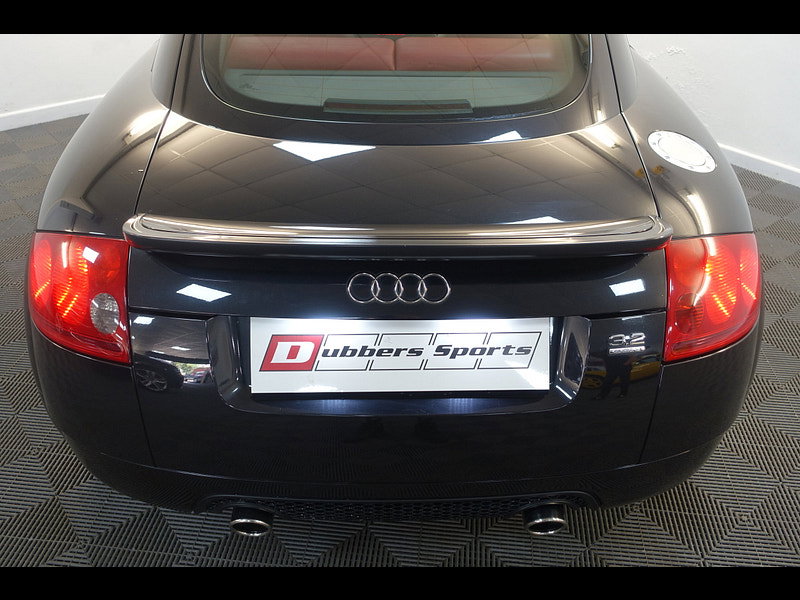 Audi TT 3.2 V6 Coupe 2dr Petrol DSG quattro (238 g/km, 247 bhp)