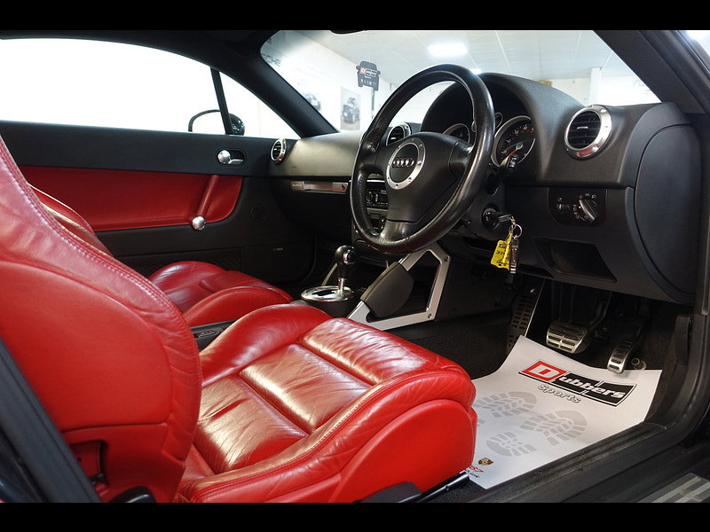 Audi TT 3.2 V6 Coupe 2dr Petrol DSG quattro (238 g/km, 247 bhp)