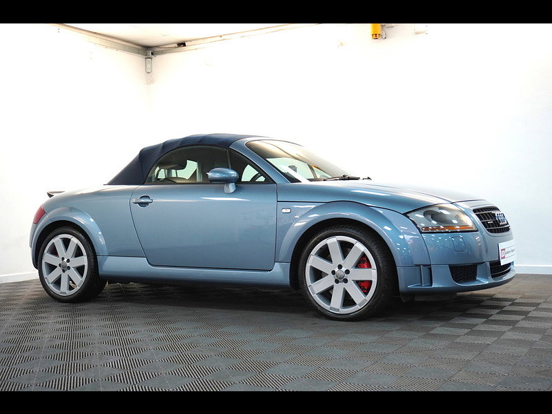 Audi TT 3.2 V6 Roadster 2dr Petrol DSG quattro (240 g/km, 247 bhp)