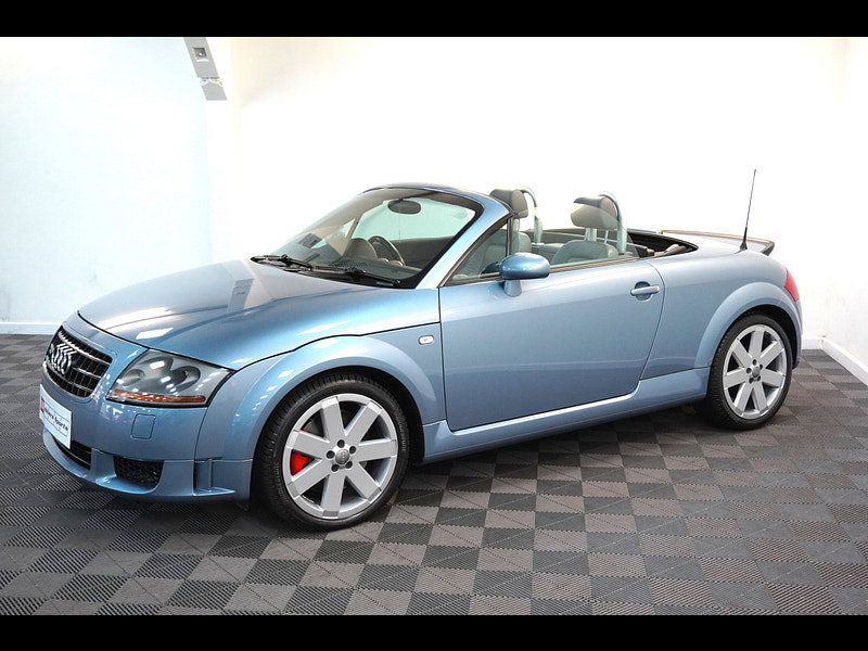 Audi TT 3.2 V6 Roadster 2dr Petrol DSG quattro (240 g/km, 247 bhp)