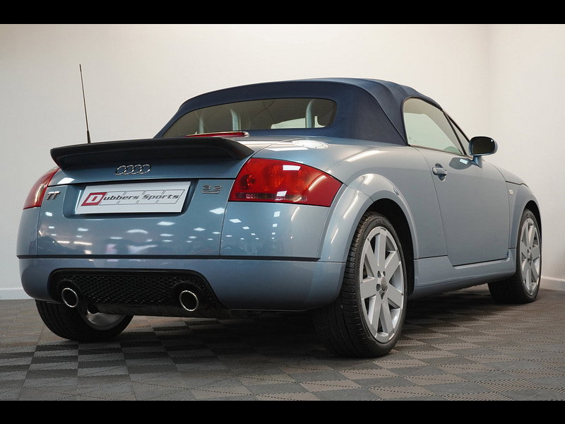 Audi TT 3.2 V6 Roadster 2dr Petrol DSG quattro (240 g/km, 247 bhp)
