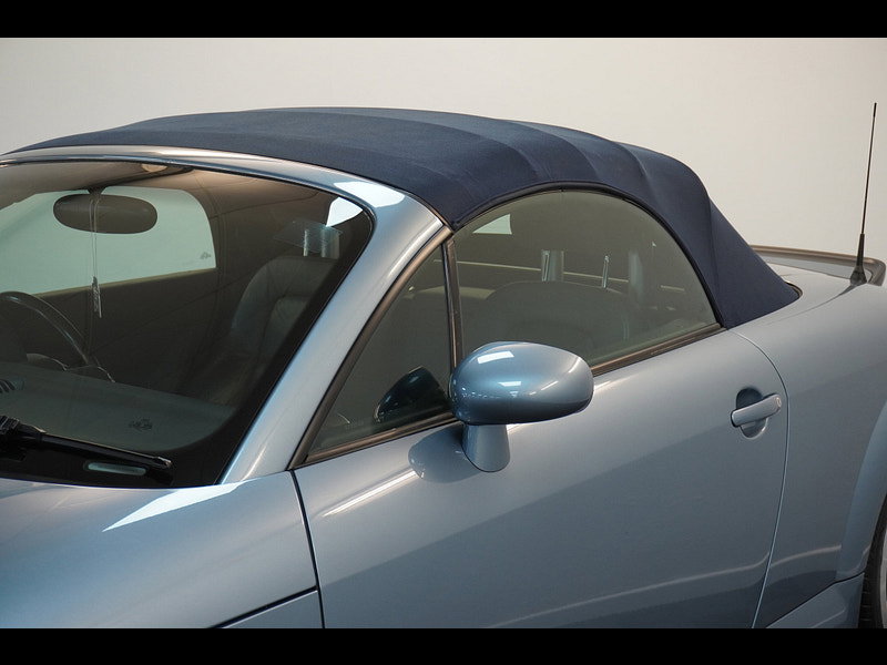 Audi TT 3.2 V6 Roadster 2dr Petrol DSG quattro (240 g/km, 247 bhp)