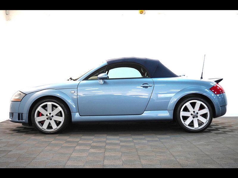 Audi TT 3.2 V6 Roadster 2dr Petrol DSG quattro (240 g/km, 247 bhp)