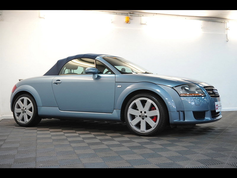 Audi TT 3.2 V6 Roadster 2dr Petrol DSG quattro (240 g/km, 247 bhp)