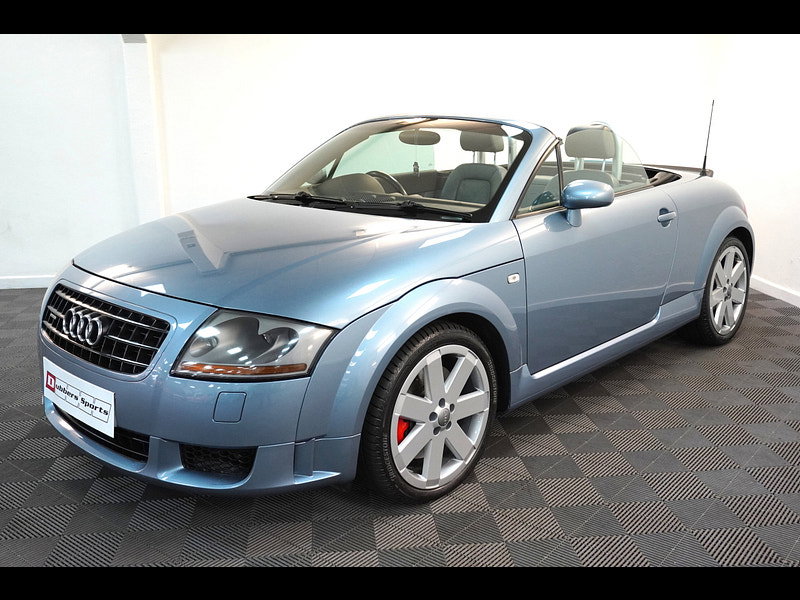 Audi TT 3.2 V6 Roadster 2dr Petrol DSG quattro (240 g/km, 247 bhp)
