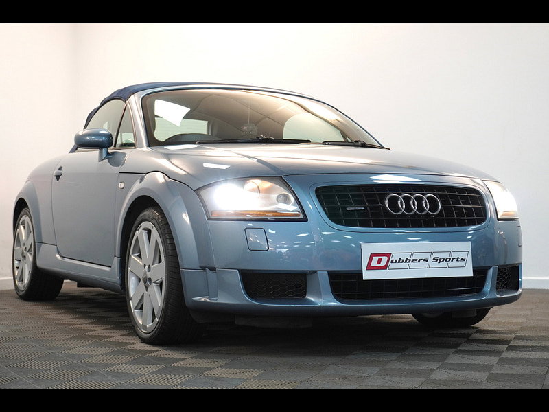 Audi TT 3.2 V6 Roadster 2dr Petrol DSG quattro (240 g/km, 247 bhp)