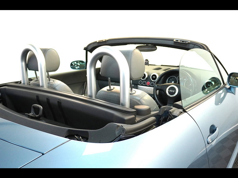 Audi TT 3.2 V6 Roadster 2dr Petrol DSG quattro (240 g/km, 247 bhp)