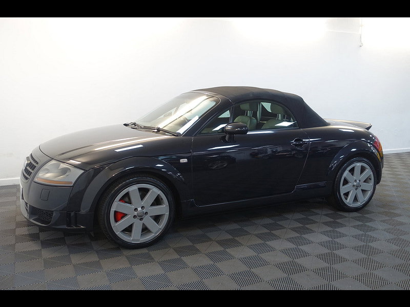 Audi TT 3.2 V6 Roadster 2dr Petrol DSG quattro (240 g/km, 247 bhp)