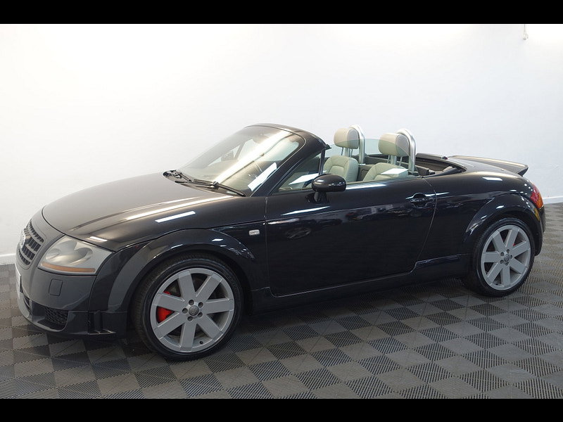 Audi TT 3.2 V6 Roadster 2dr Petrol DSG quattro (240 g/km, 247 bhp)