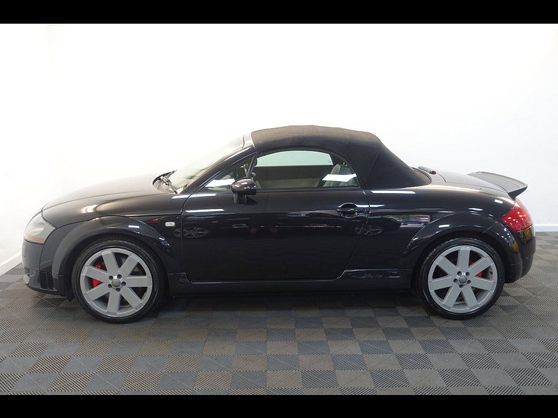 Audi TT 3.2 V6 Roadster 2dr Petrol DSG quattro (240 g/km, 247 bhp)