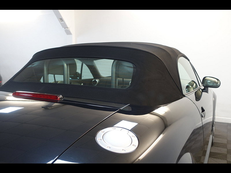 Audi TT 3.2 V6 Roadster 2dr Petrol DSG quattro (240 g/km, 247 bhp)