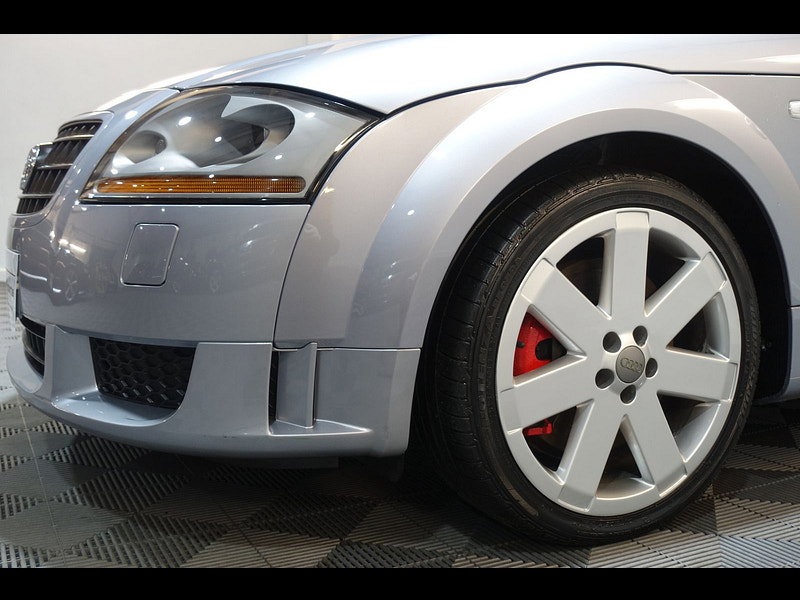 Audi TT 3.2 V6 Roadster 2dr Petrol Manual quattro (257 g/km, 247 bhp)
