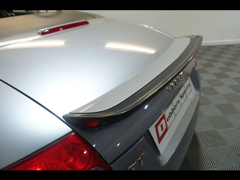 Audi TT 3.2 V6 Roadster 2dr Petrol Manual quattro (257 g/km, 247 bhp)