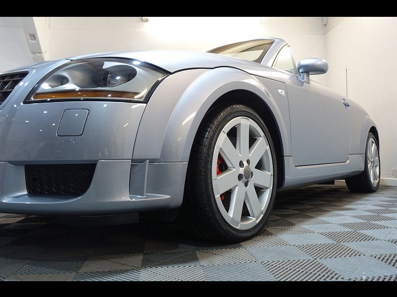 Audi TT 3.2 V6 Roadster 2dr Petrol Manual quattro (257 g/km, 247 bhp)