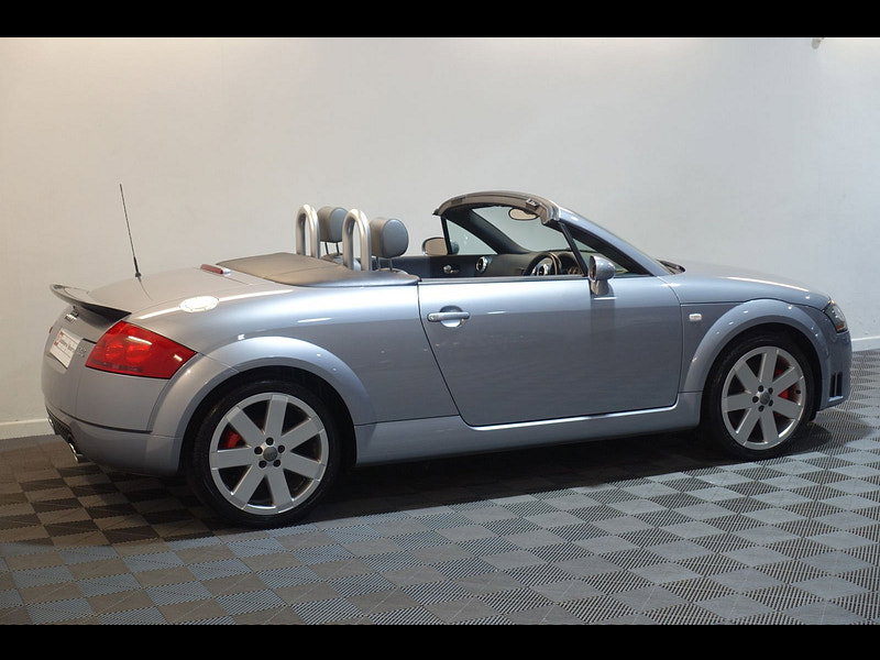 Audi TT 3.2 V6 Roadster 2dr Petrol Manual quattro (257 g/km, 247 bhp)