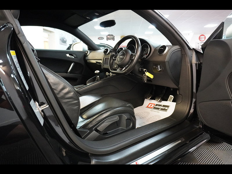Audi TT RS 2.5 TFSI Coupe 3dr Petrol Manual quattro Euro 5 (340 ps)