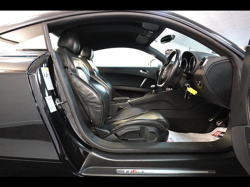 Audi TT RS 2.5 TFSI Coupe 3dr Petrol Manual quattro Euro 5 (340 ps)