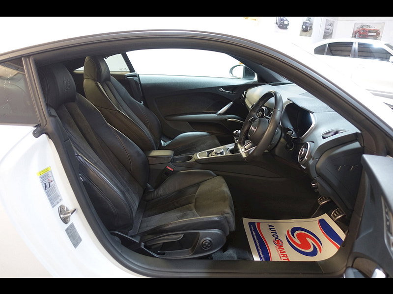 Audi TT TFSI S LINE BLACK EDITION