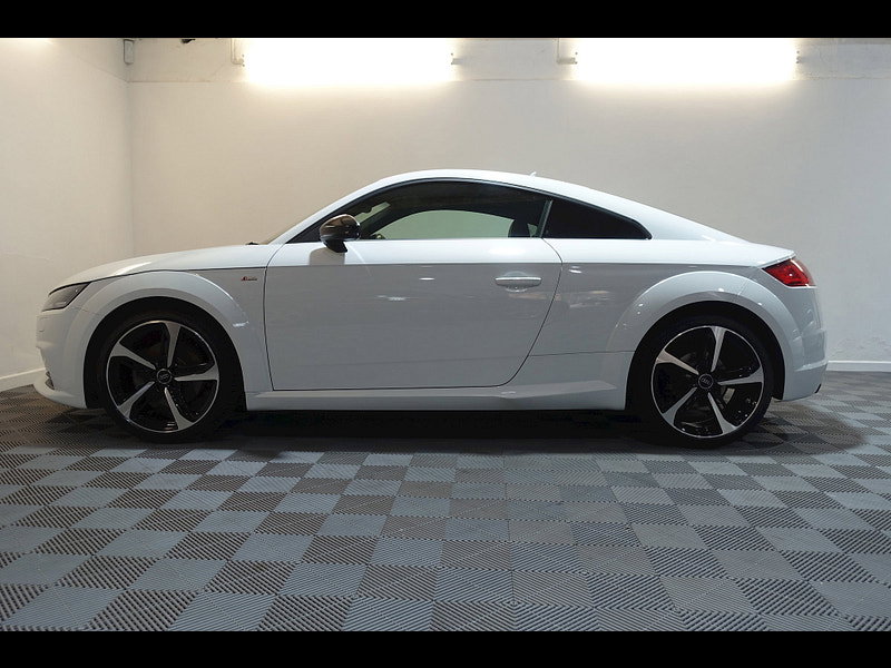 Audi TT TFSI S LINE BLACK EDITION