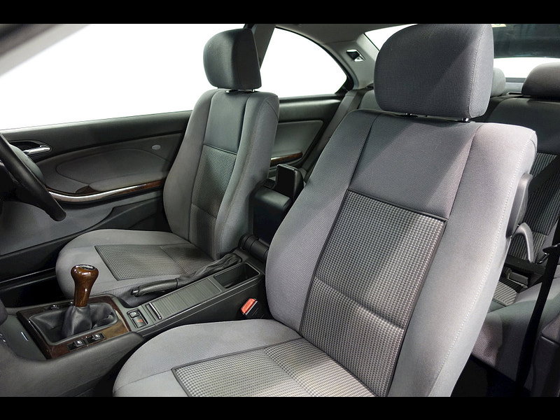 BMW 3 Series 318CI SE