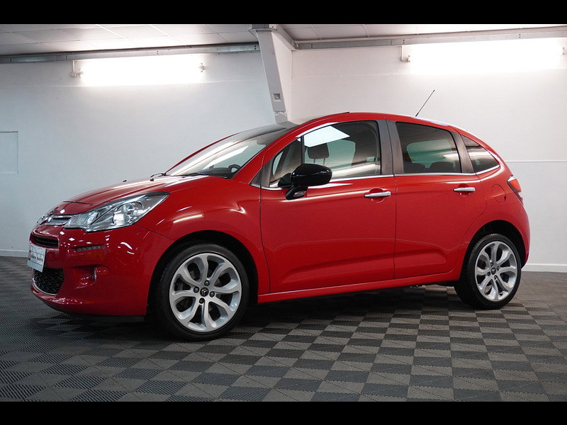 Citroen C3 1.2 PureTech Platinum Hatchback 5dr Petrol Manual Euro 6 (s/s) (110 ps)