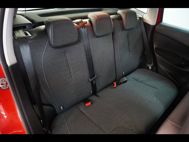 Citroen C3 1.2 PureTech Platinum Hatchback 5dr Petrol Manual Euro 6 (s/s) (110 ps)