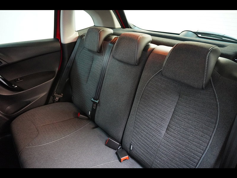 Citroen C3 1.2 PureTech Platinum Hatchback 5dr Petrol Manual Euro 6 (s/s) (110 ps)