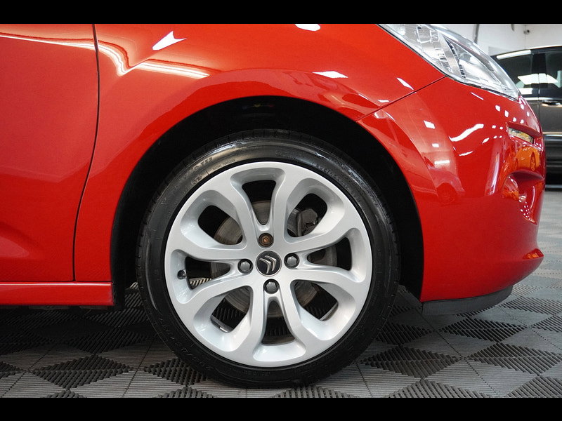 Citroen C3 1.2 PureTech Platinum Hatchback 5dr Petrol Manual Euro 6 (s/s) (110 ps)